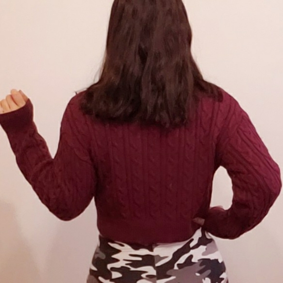 Wild Fable - Front Zip Collared Crop Sweater - Picture 4 of 4